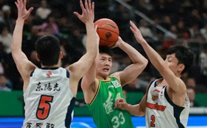 九游娱乐注册入口-CBA常规赛明天1月13日赛程：广东PK南京，上海PK深圳，广厦PK新疆